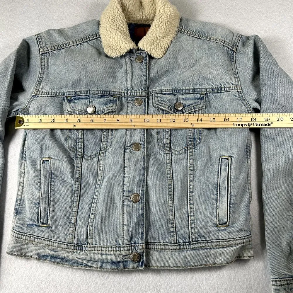 American Eagle‎ Jean Jacket Womens XS Denim Sherpa Lining Pockets Rivet Buttons
